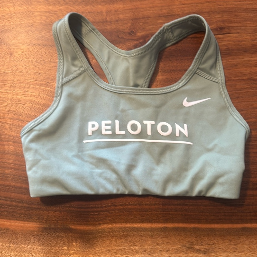 Nike/ peloton sports bra